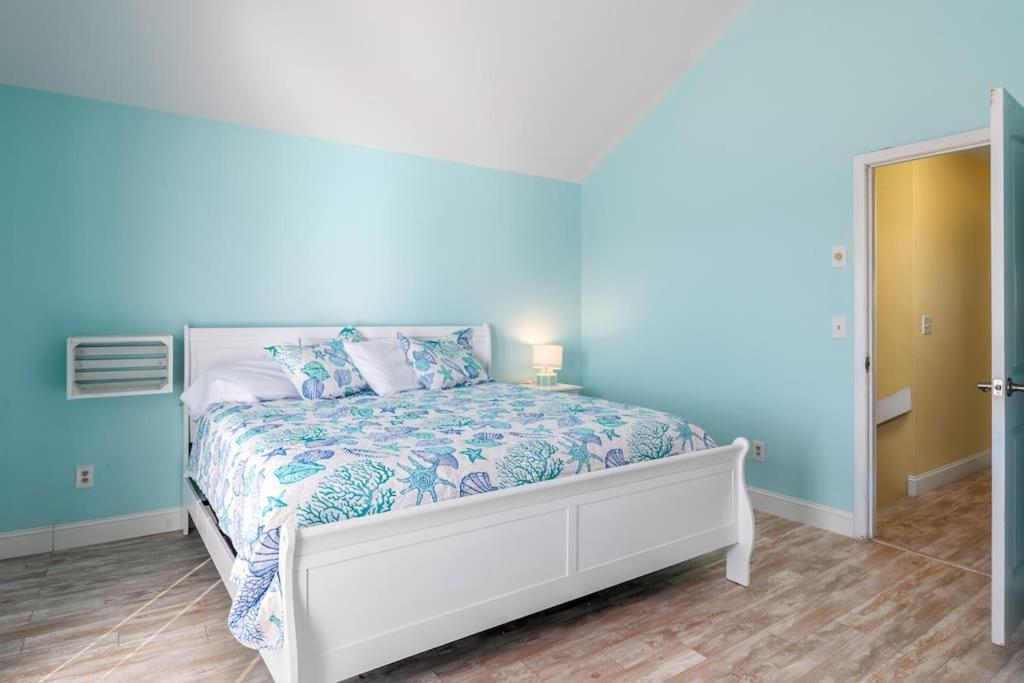 Pool Haven Ocean View Villa Oak Island Ngoại thất bức ảnh