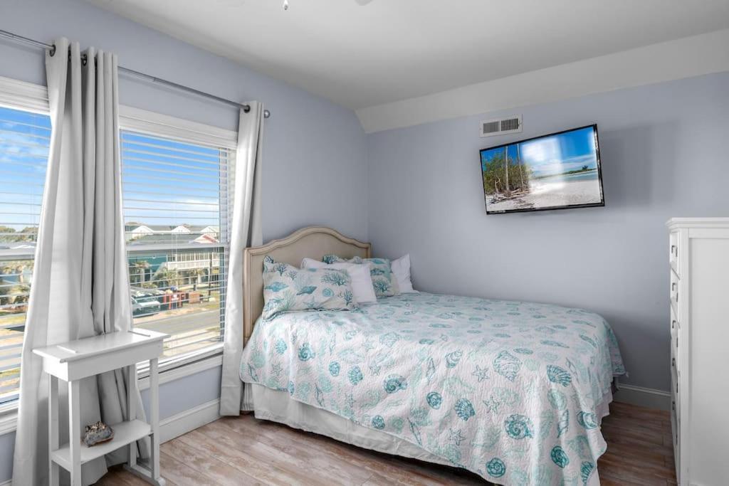 Pool Haven Ocean View Villa Oak Island Ngoại thất bức ảnh